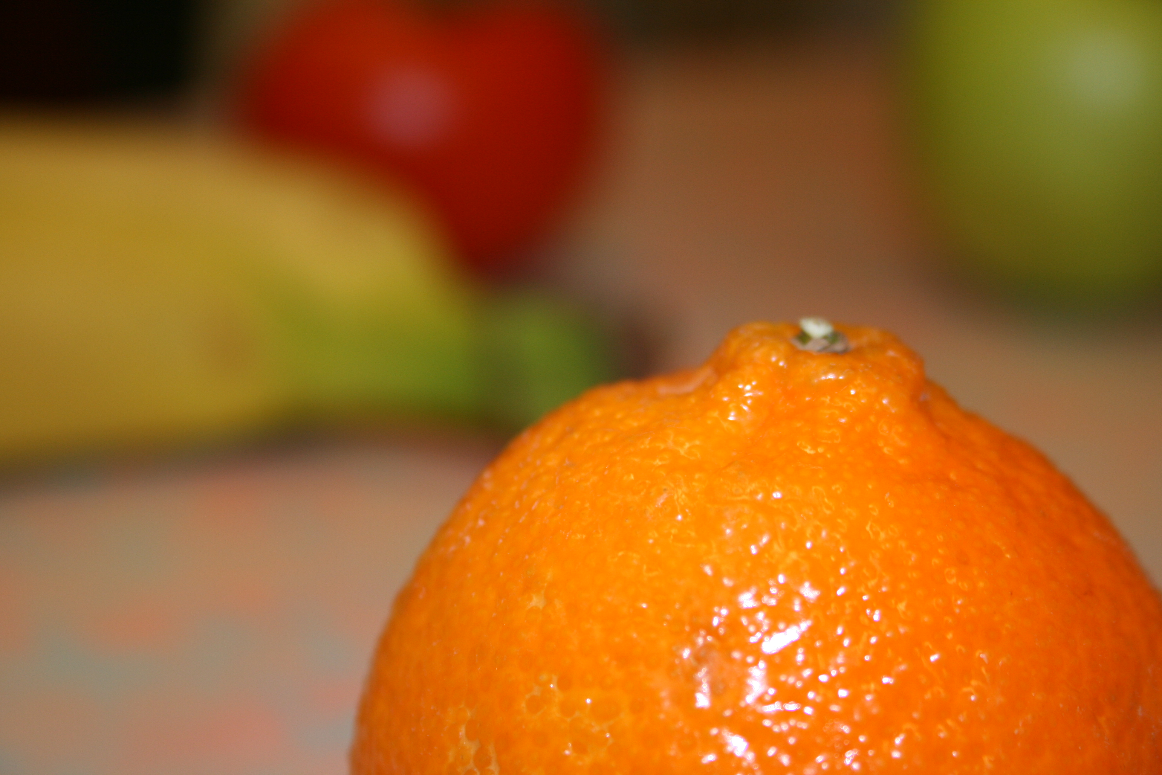 orange.jpg 894DCA96-6E80-11E1-A2E1-D43D65B94067